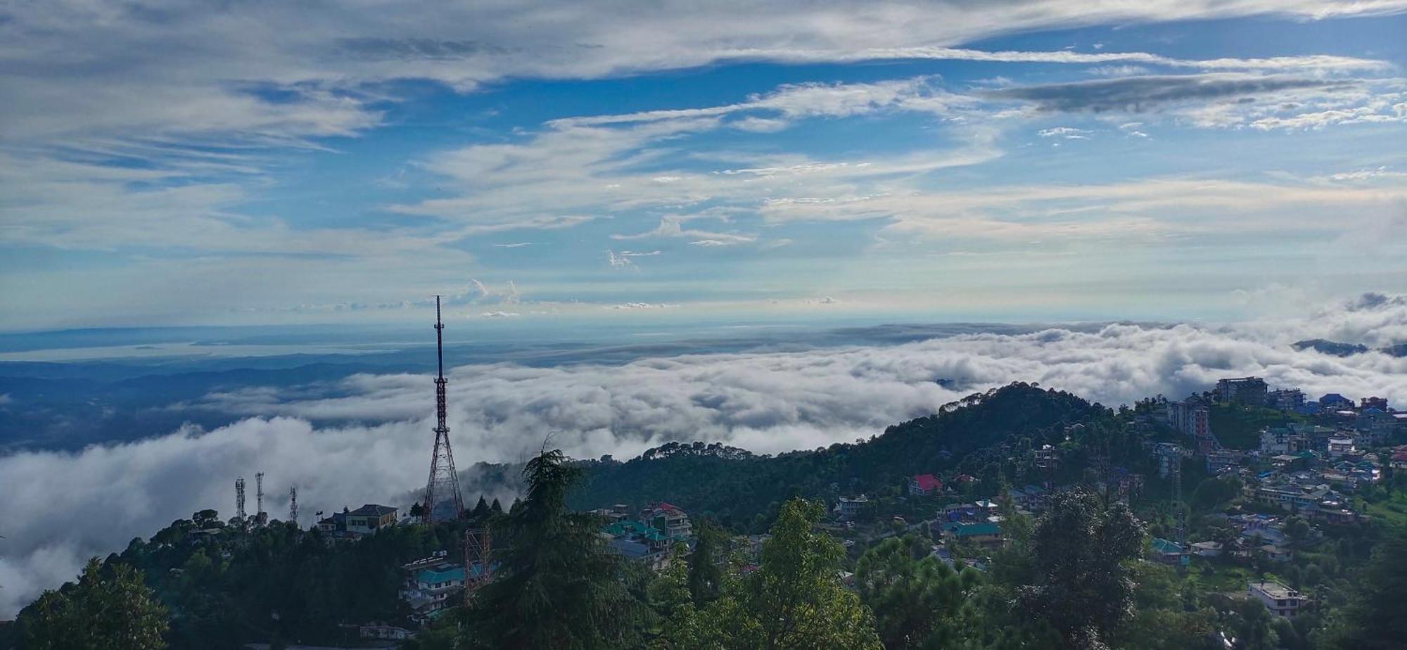 Appartamento Naddi Castle McLeod Ganj Esterno foto